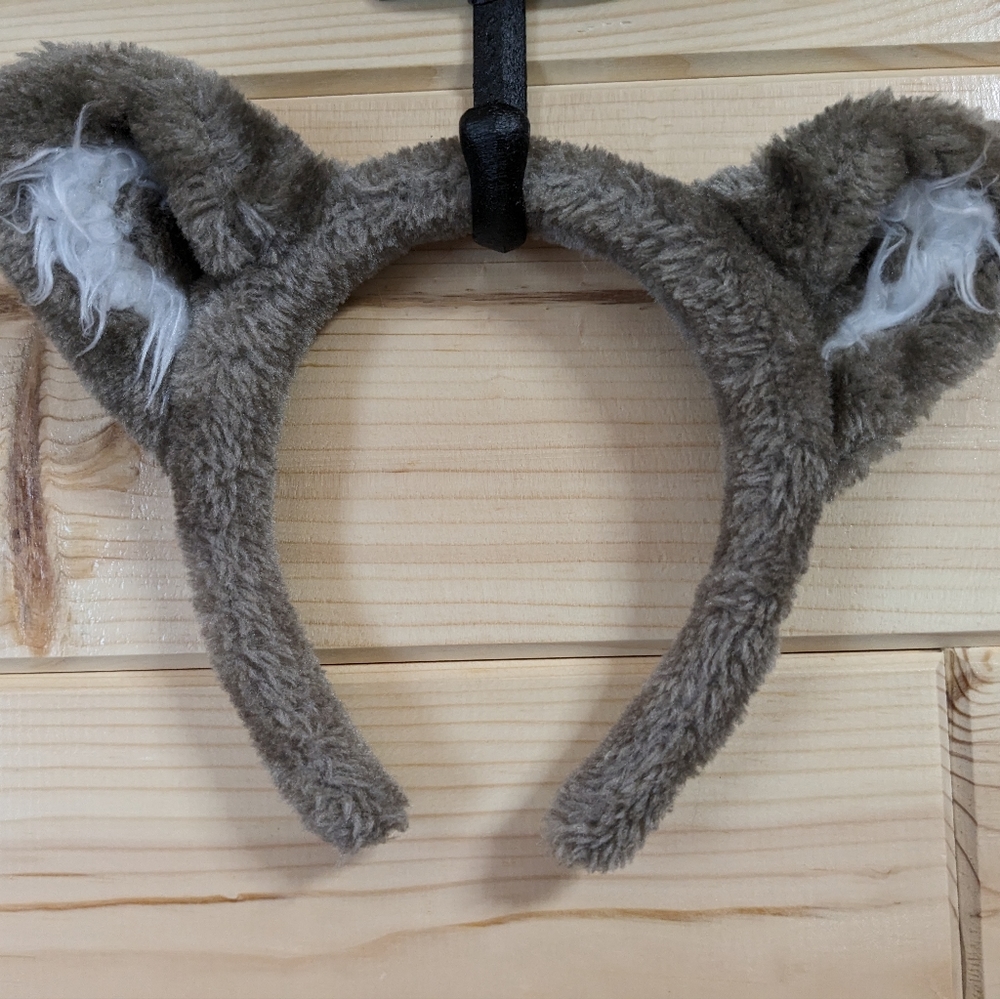 Great Wolf Lodge furry wolf ears hand band gray/brown, costume fun